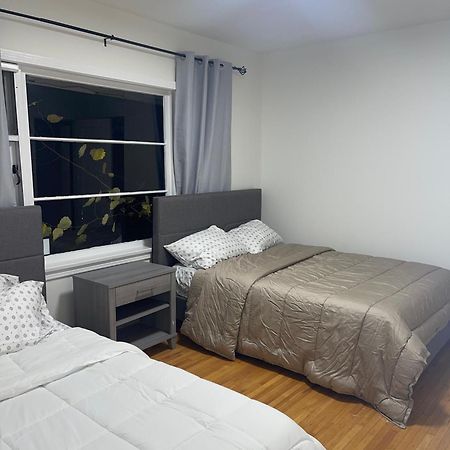 Home In West Vancouver Εξωτερικό φωτογραφία